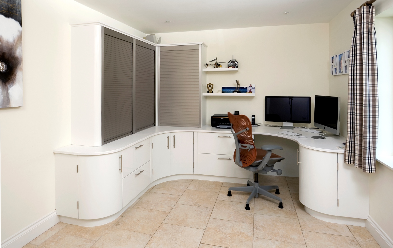 The pros and cons of a garage to home office conversion - Anglia Factors